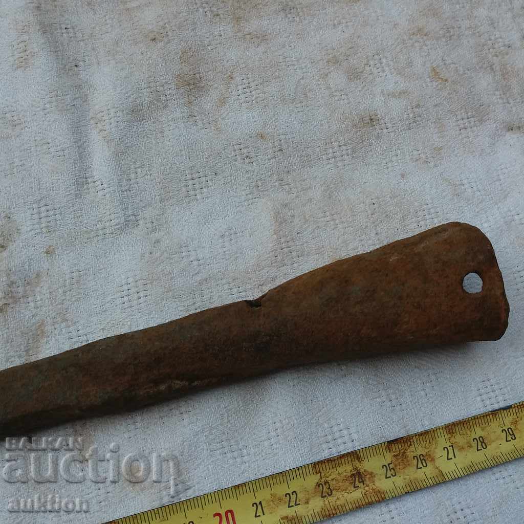 Licitație VECHE LOPĂȚICĂ MASIVĂ, SPATULĂ DIN FIER FORJAT