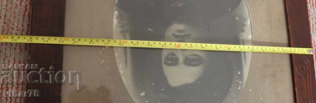 Delivery of OLD WOOD FRAME - CARD WITH PHOTO