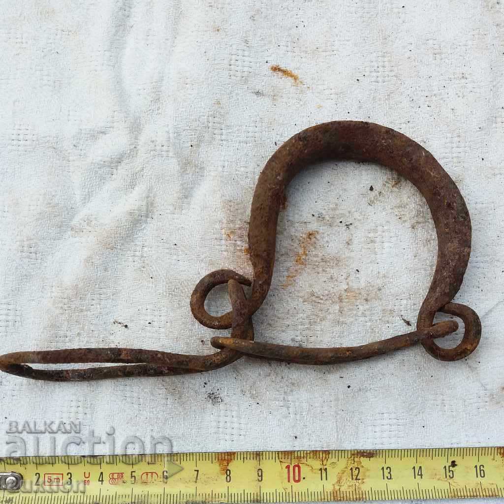 Delivery of STARA KOVANA BACKGROUND, PRANGES, BOKUA Delivery of STARA KOVANA BACKGROUND, PRANGES, BOKUA