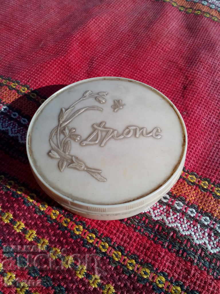 Old box, small box of Drops candies Old box, small box of Drops candies