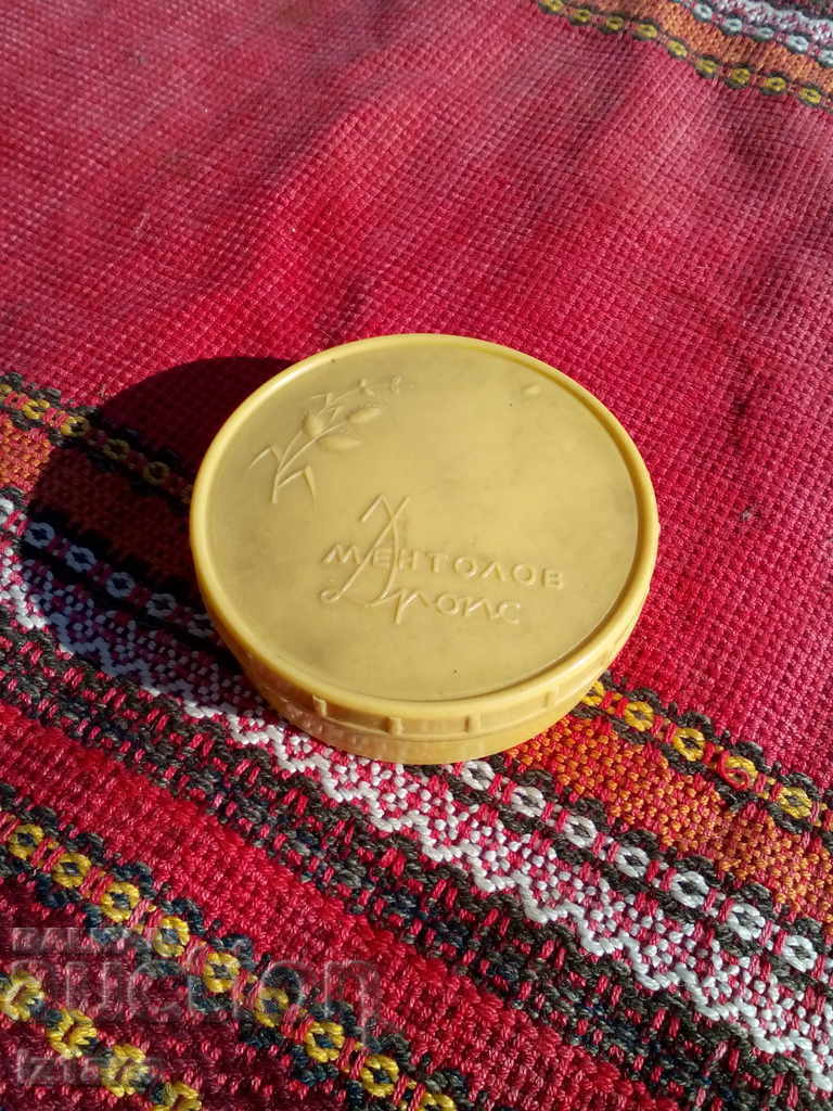 Old box, small box of Menthol Drops candies