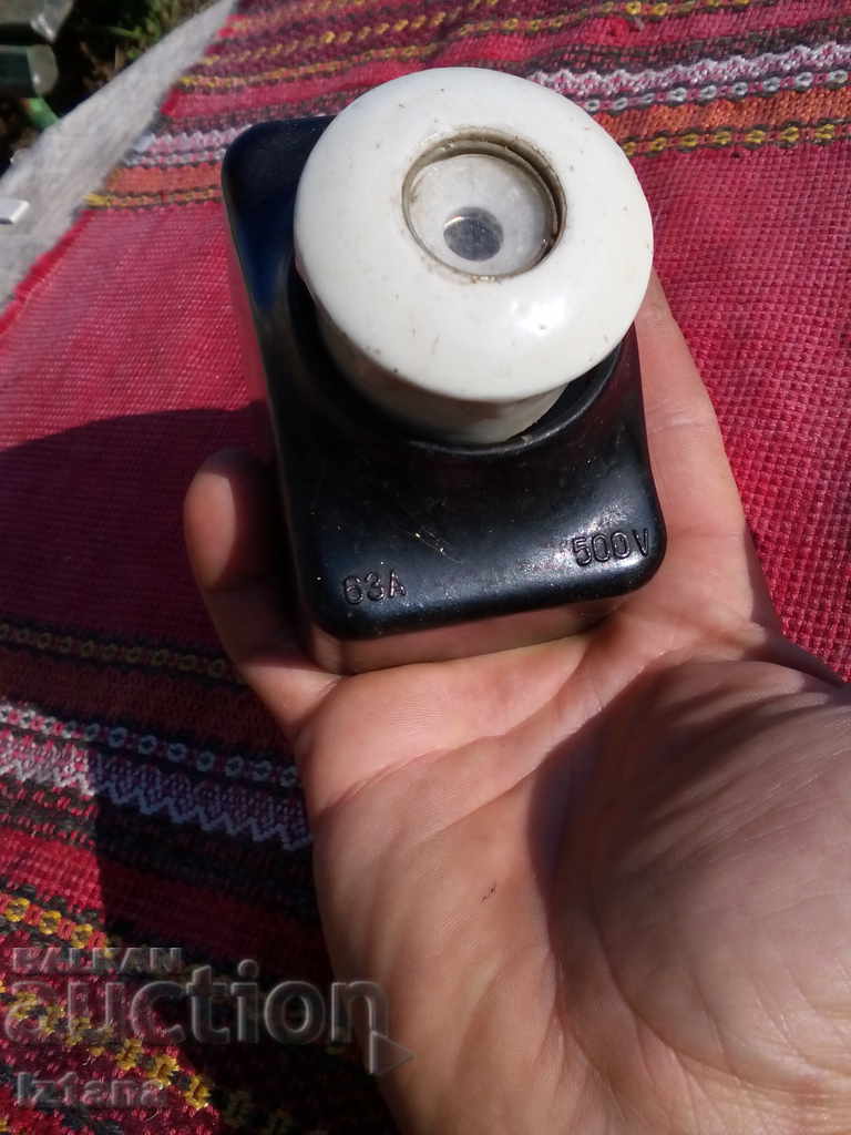 Old fuse holder - 5 Old fuse holder - 5