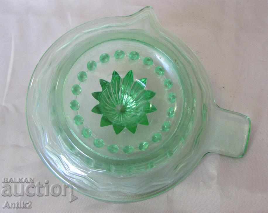 Delivery of Old Art Deco Household Juicer