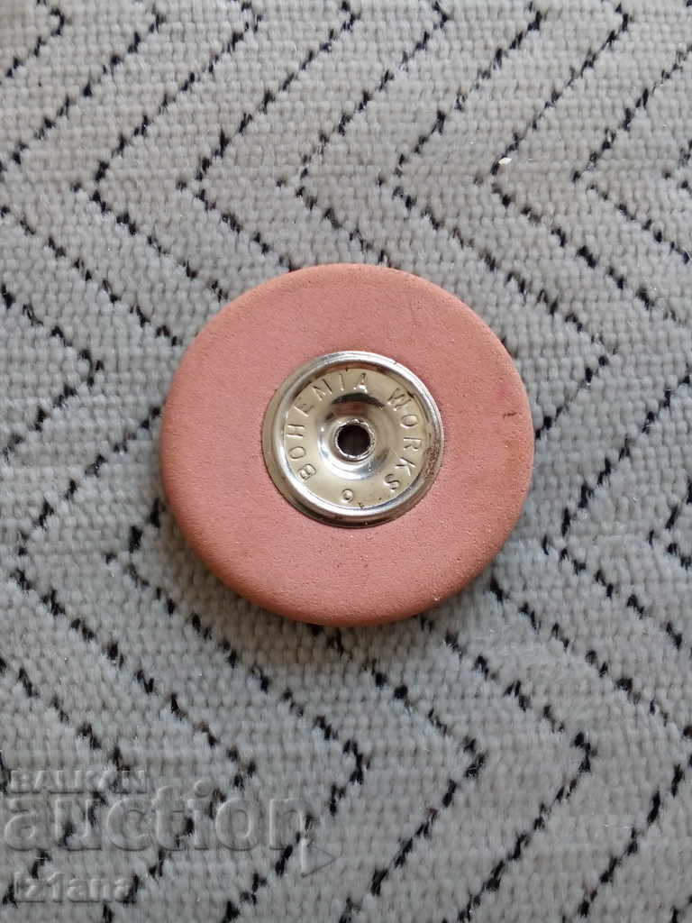 Παλιό γόμα, γομολάστιχα Bohemia works με τιμή 8.00 BGN | € 4.09 Παλιό γόμα, γομολάστιχα Bohemia works με τιμή 8.00 BGN | € 4.09