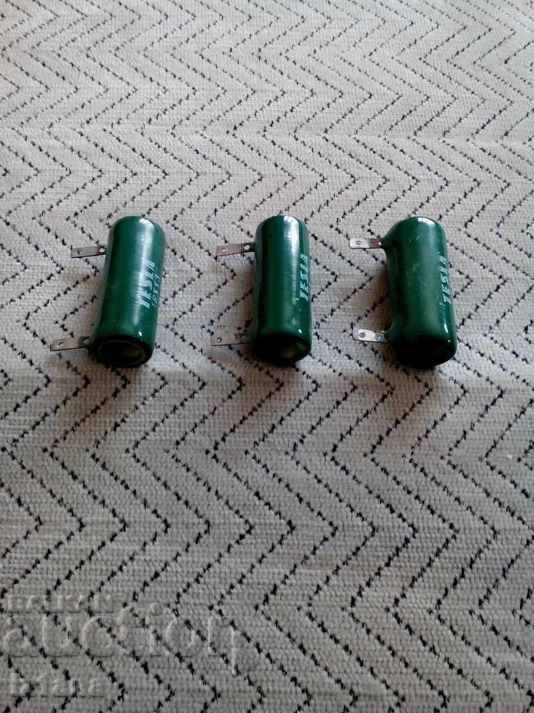 Old resistor, Tesla TR553 resistance with price 11.00 BGN | € 5.62 Old resistor, Tesla TR553 resistance with price 11.00 BGN | € 5.62