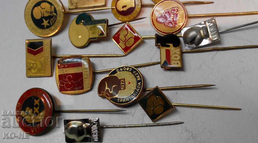 Sports badges Boxing with price 30.00 BGN | € 15.34
