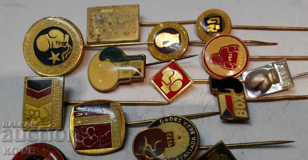 Delivery of Sports badges Boxing