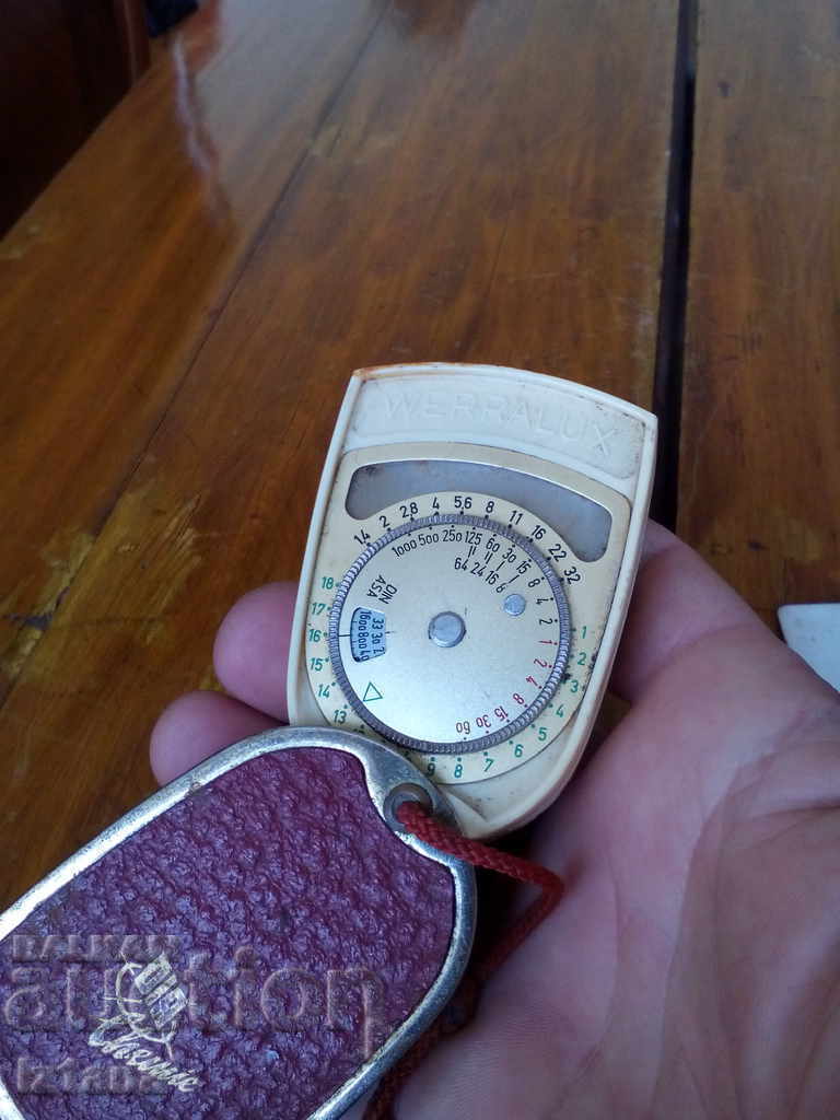 Auction Used WERRALUX Light Meter Auction Used WERRALUX Light Meter
