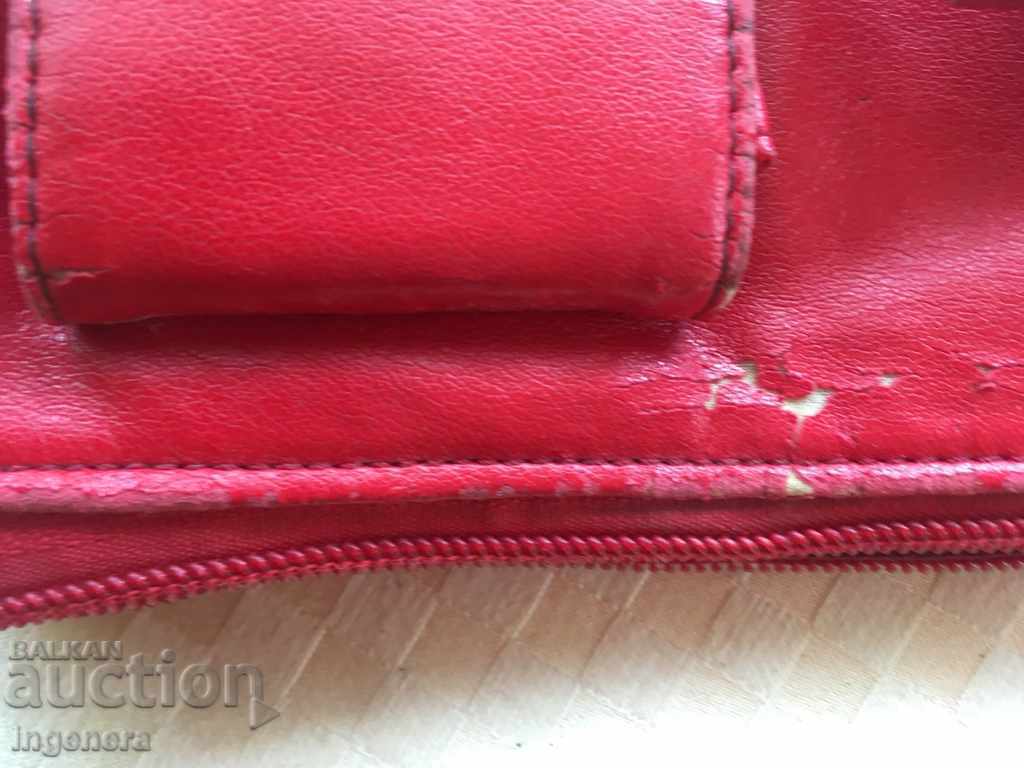 Licitație GEANTĂ DE DAMĂ PORTMONEU