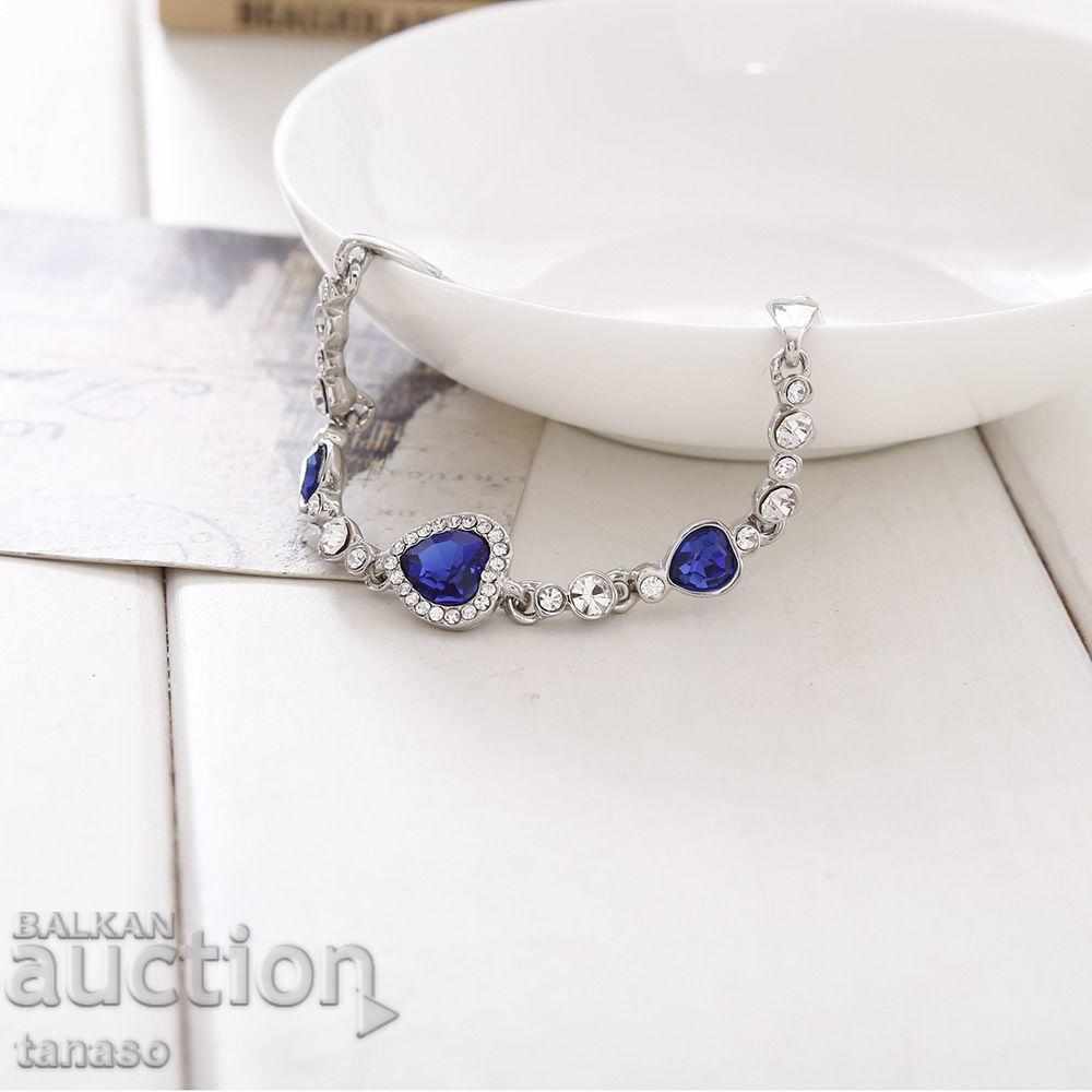 Delivery of Bracelet, Swarovski crystals, hearts Delivery of Bracelet, Swarovski crystals, hearts