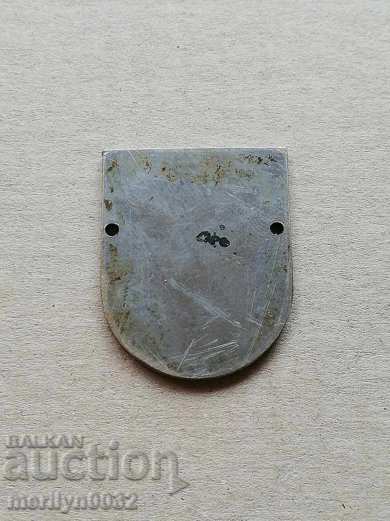 PHILIPS emblem giving excellent sewing staff with price 64.00 BGN | € 32.72