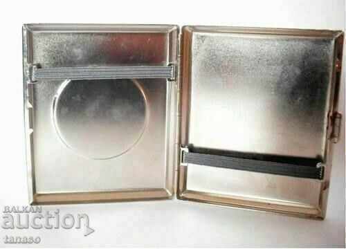 Δημοπρασία Παλιά ταμπακιέρα, αετός Δημοπρασία Παλιά ταμπακιέρα, αετός