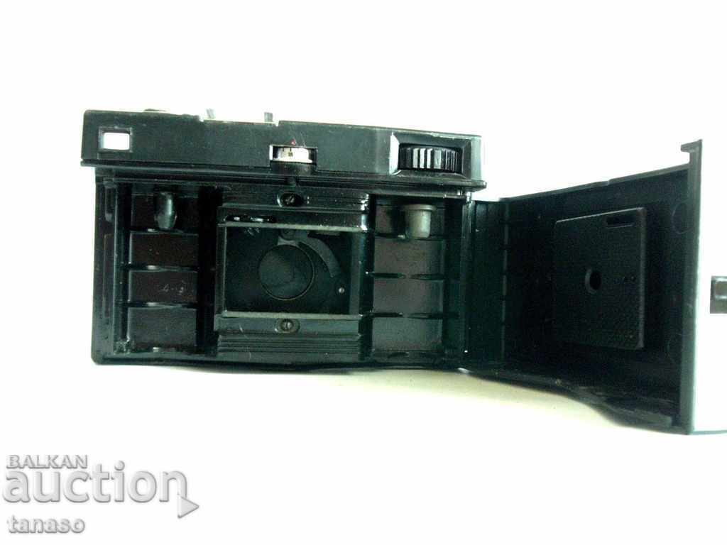 Auction Old Camera Sham 8M, working Auction Old Camera Sham 8M, working