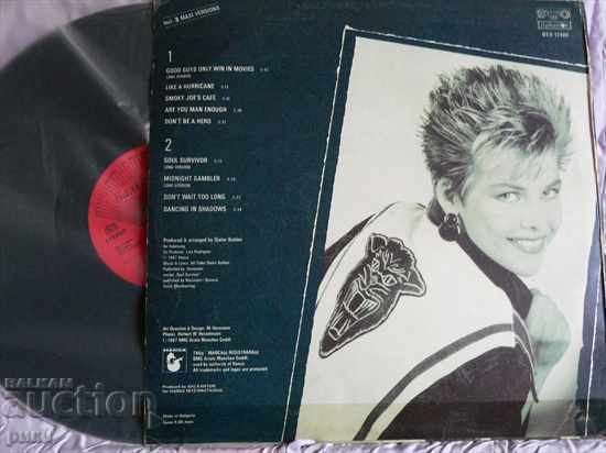 BTA 12409 C.C. PRINDE Ca un uragan cu preț 15.00 BGN | € 7.67