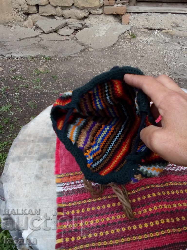 An old knit backpack, a wound - 5 An old knit backpack, a wound - 5