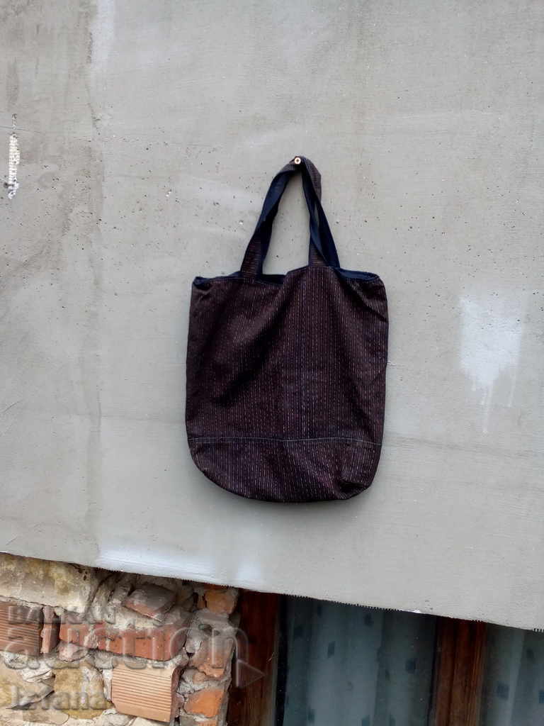 An old bag, a bag