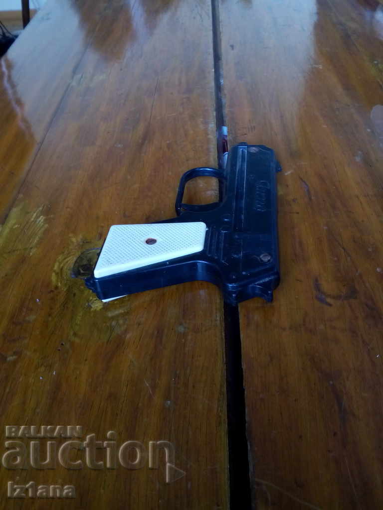 Old toy gun with price 5.00 BGN | € 2.56