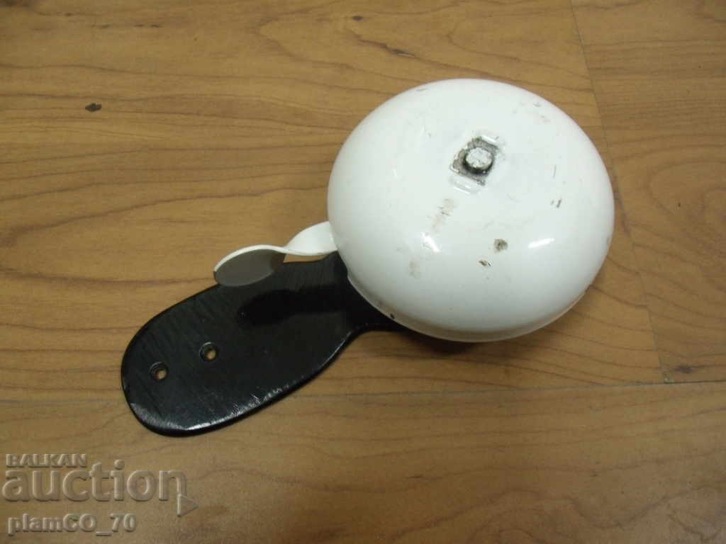 No * 2094 old bell with price 10.00 BGN | € 5.11 No * 2094 old bell with price 10.00 BGN | € 5.11