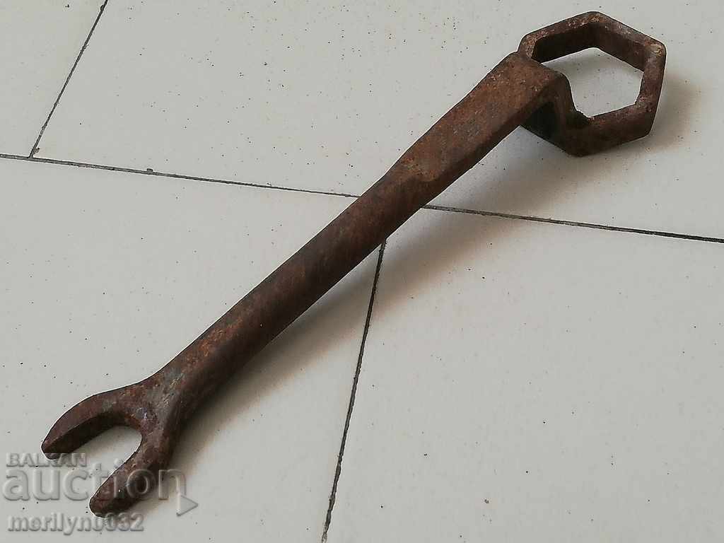 Auction  An old forged key from a wagon-workshop wagon workshop
