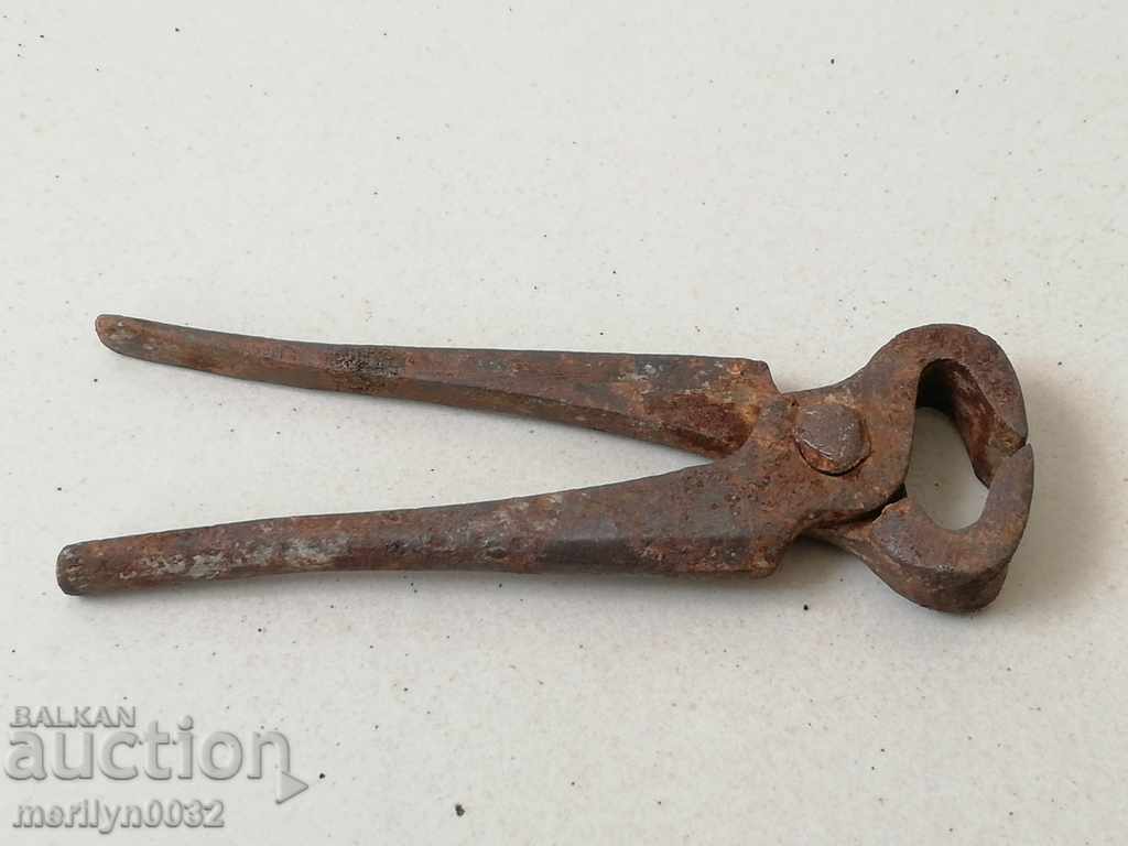 Old tongs, shingles, wrought iron - 5 Old tongs, shingles, wrought iron - 5