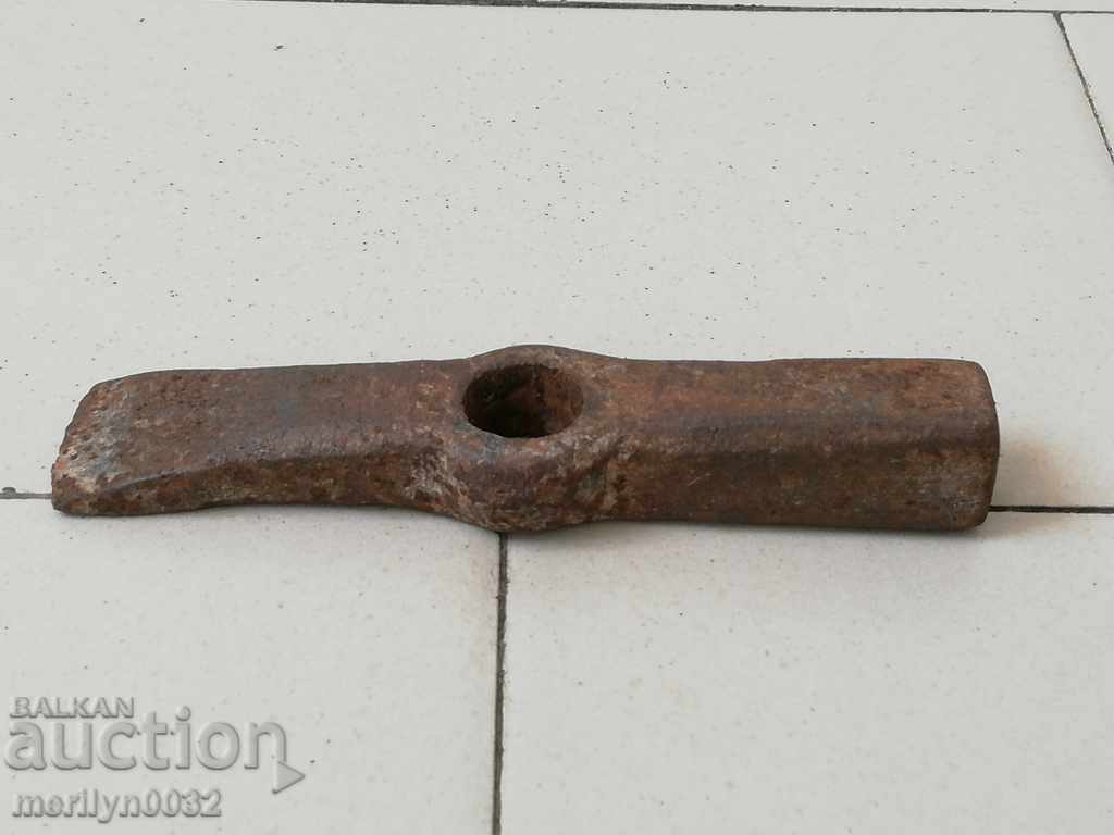 Delivery of Old Bulgarian hammer hammer tool forged wrought iron Delivery of Old Bulgarian hammer hammer tool forged wrought iron