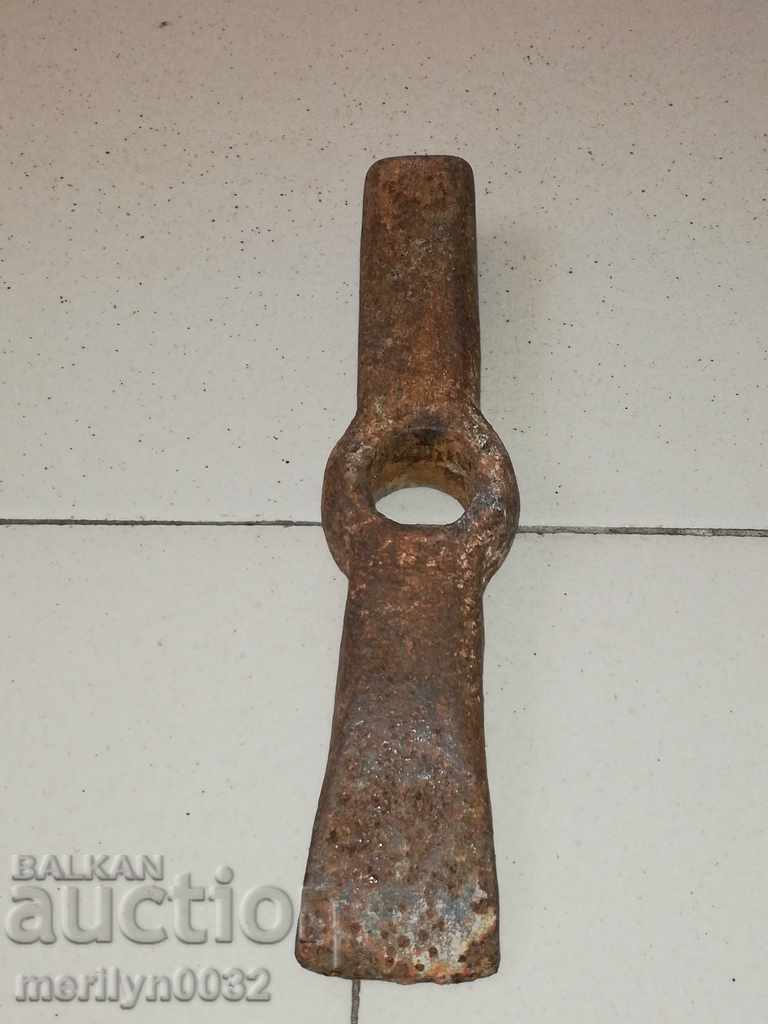 Old Bulgarian hammer hammer tool forged wrought iron - 7 Old Bulgarian hammer hammer tool forged wrought iron - 7