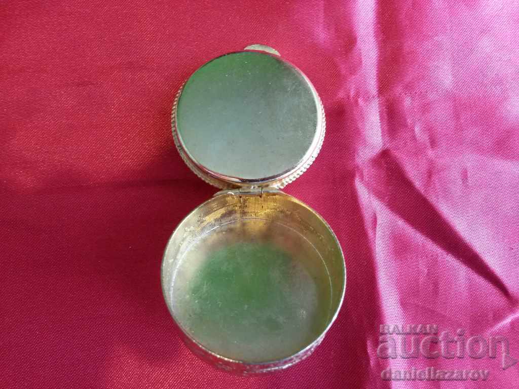 Delivery of Beautiful Box for EMF, pills with ONIX Delivery of Beautiful Box for EMF, pills with ONIX