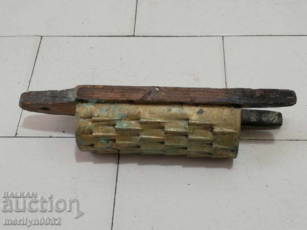 Old grater from the beginning of the twentieth century, primitive - 5 Old grater from the beginning of the twentieth century, primitive - 5