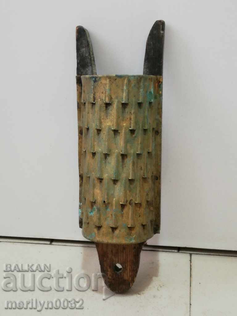 Old grater from the beginning of the twentieth century, primitive - 7 Old grater from the beginning of the twentieth century, primitive - 7