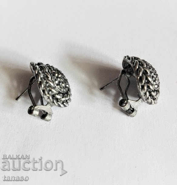 Antique earrings, silver plated with price 15.00 BGN | € 7.67 Antique earrings, silver plated with price 15.00 BGN | € 7.67