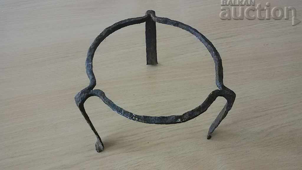 antique wrought iron primitive with price 21.00 BGN | € 10.74 antique wrought iron primitive with price 21.00 BGN | € 10.74