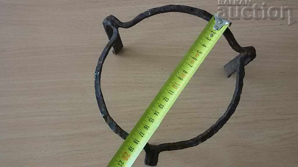 Delivery of antique wrought iron primitive Delivery of antique wrought iron primitive