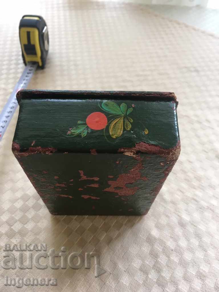 OLD WOOD BOX - 6 OLD WOOD BOX - 6