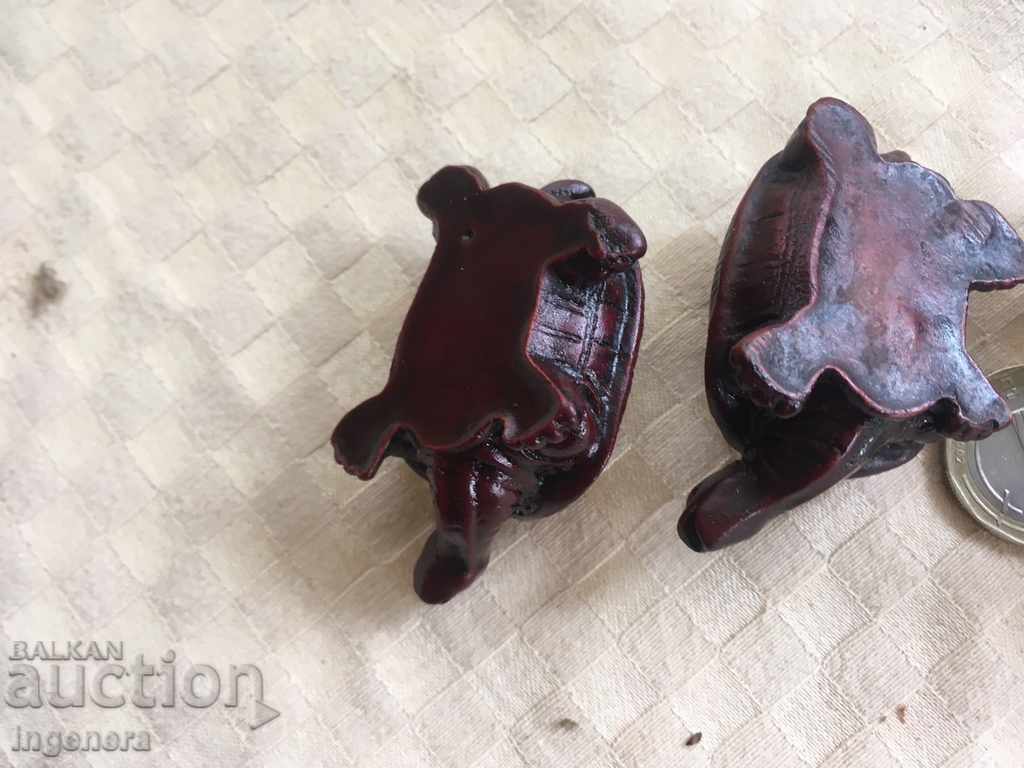 Auction SOUVENIR ELEPHANT, TURTLE CERAMIC RESIN POLYRESIN-4 PCS Auction SOUVENIR ELEPHANT, TURTLE CERAMIC RESIN POLYRESIN-4 PCS