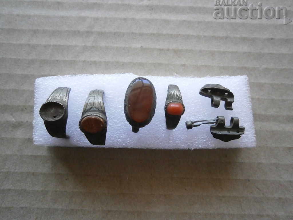 o mulțime de ornamente inel de revigorare Cornea coral catea cu preț 61.00 BGN | € 31.19 o mulțime de ornamente inel de revigorare Cornea coral catea cu preț 61.00 BGN | € 31.19