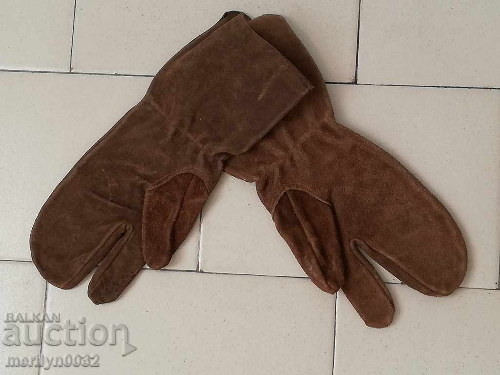 Кожени ковашки ръкавици НЕПОЛЗУВАНИ Царство България 20-те г