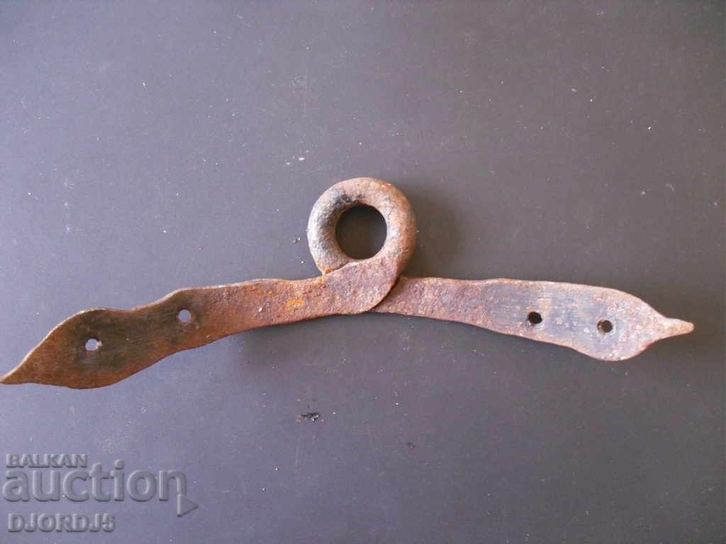 Стара кована панта от медно котле с цена 3.00 лв. | € 1.53 Стара кована панта от медно котле с цена 3.00 лв. | € 1.53