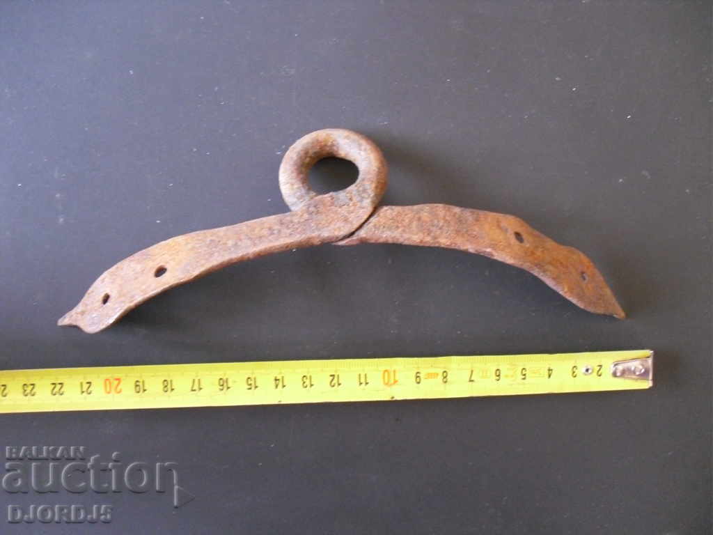 Аукцион Стара кована панта от медно котле Аукцион Стара кована панта от медно котле