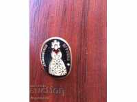 BADGE