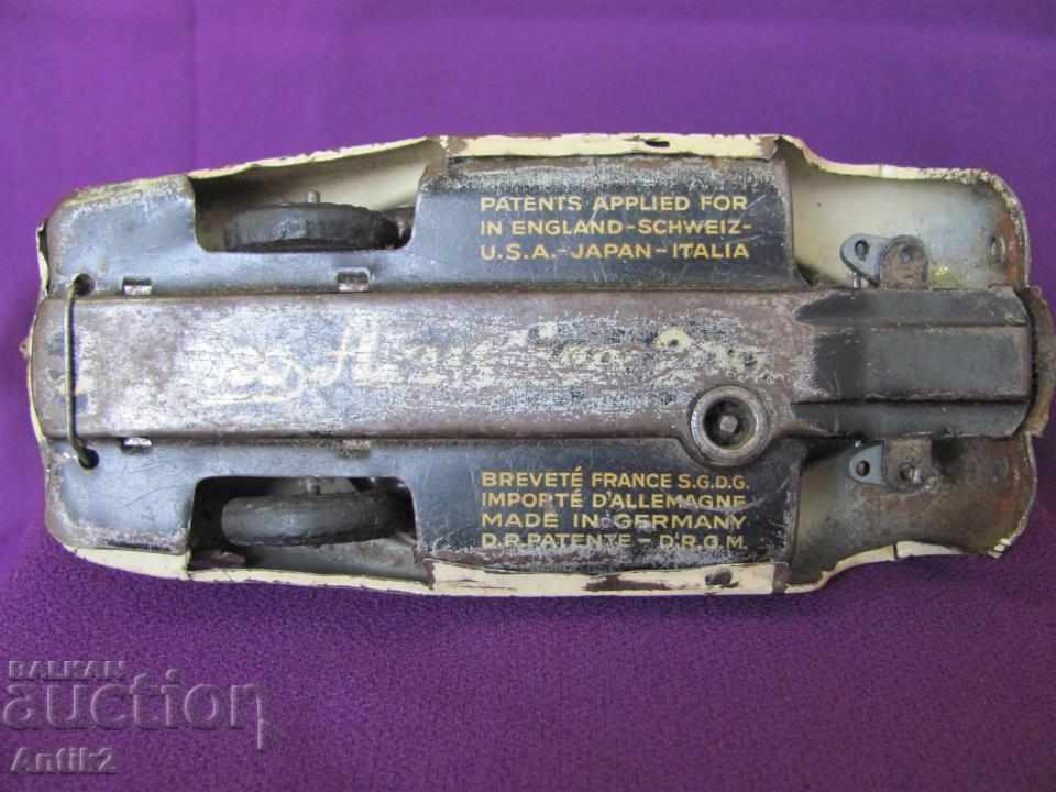 Auction The 30 Thin-It Toy Toy Car SHUCO D.R.P Germany Auction The 30 Thin-It Toy Toy Car SHUCO D.R.P Germany