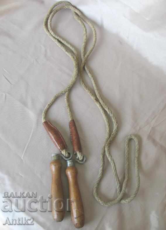 The 20 Sports Accessories Jump Rope and Silometer - 6 The 20 Sports Accessories Jump Rope and Silometer - 6