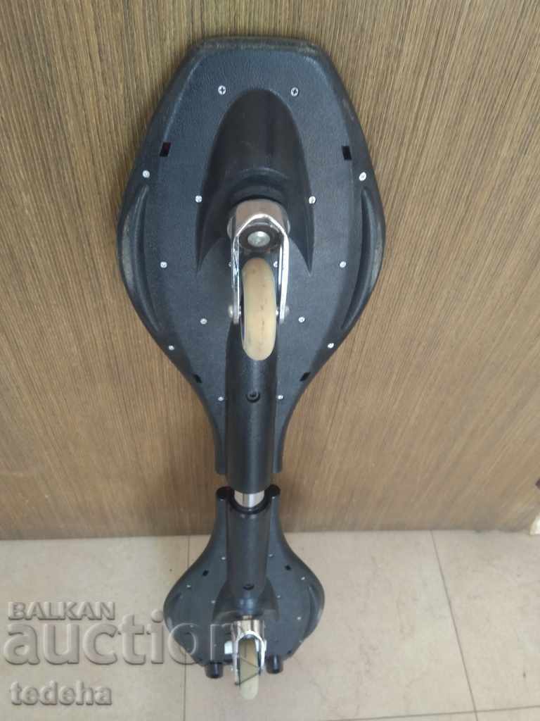 Παράδοση SURFAR ΣΠΑΡΤΑΝ - WAVE BORD Παράδοση SURFAR ΣΠΑΡΤΑΝ - WAVE BORD