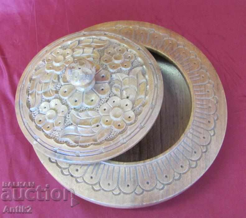 Old Wooden Jewelry Box, Hand Carving with price 50.00 BGN | € 25.56 Old Wooden Jewelry Box, Hand Carving with price 50.00 BGN | € 25.56