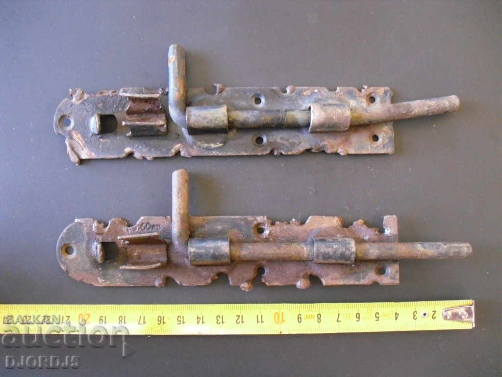 Auction Old locks, locks, 2 pieces Auction Old locks, locks, 2 pieces