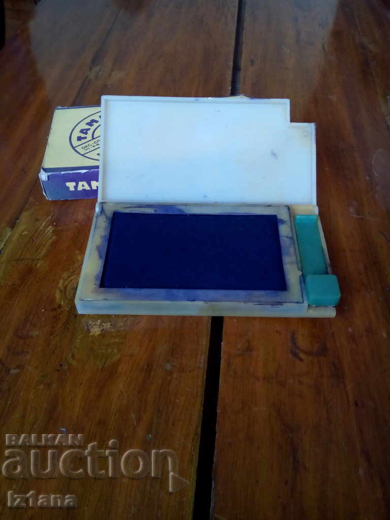 Delivery of An old print pad Delivery of An old print pad