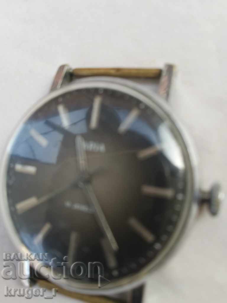 ceasul Zarya cu preț 10.00 BGN | € 5.11 ceasul Zarya cu preț 10.00 BGN | € 5.11