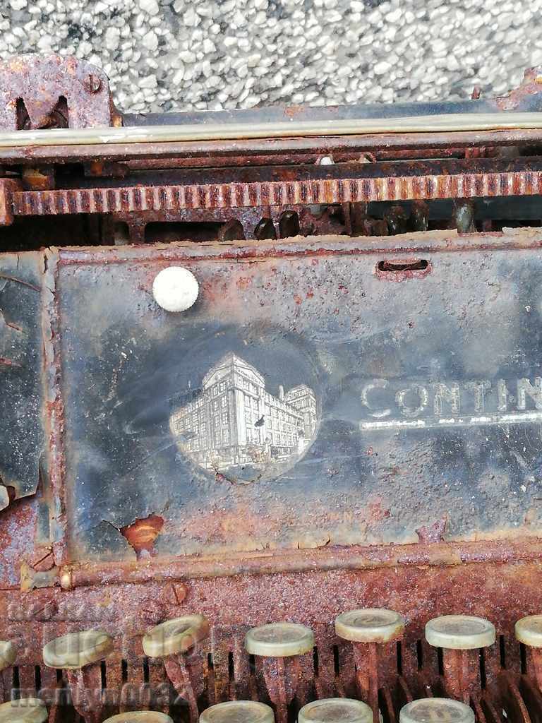 Old Typewriter Continental Continental with price 99.00 BGN | € 50.62