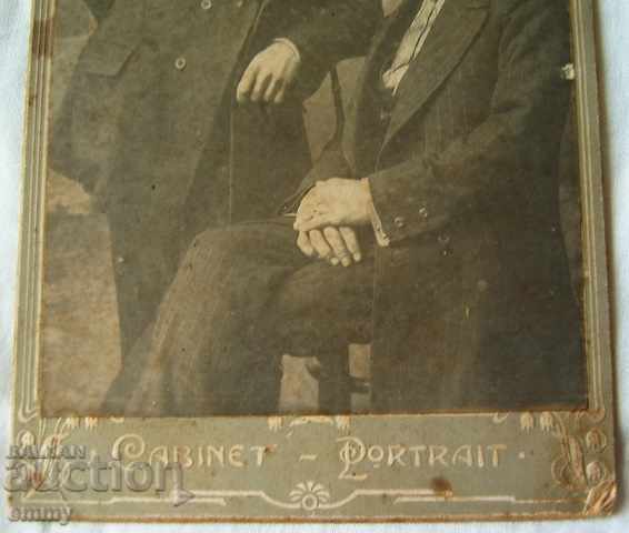 Auction Old photo thick cardboard cabinet portrait souvenir Vienna Auction Old photo thick cardboard cabinet portrait souvenir Vienna