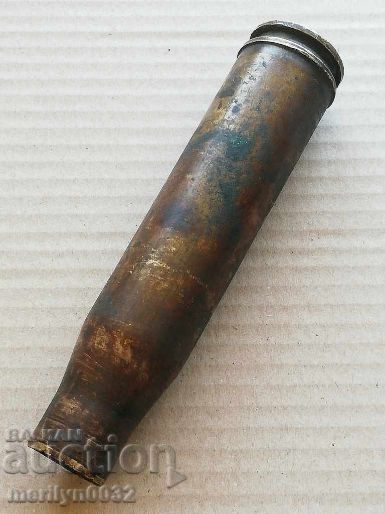 A major machine gun, an ammunition, a cartridge - 6