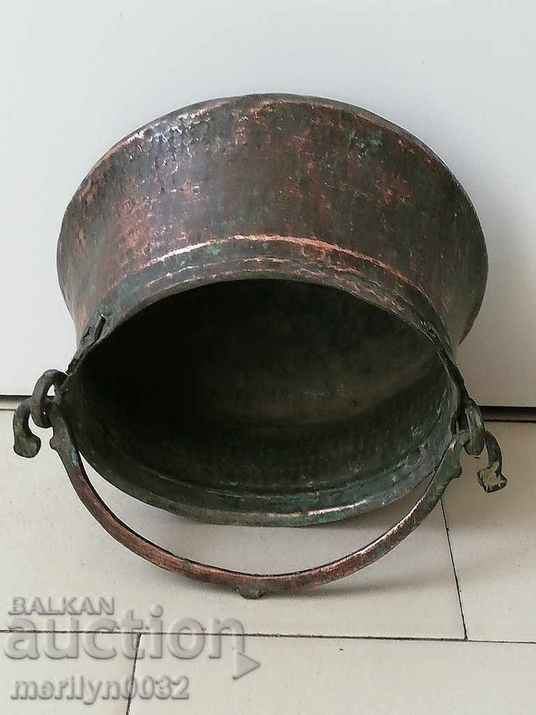 Стар меден  котел, котле, менче, бакър
